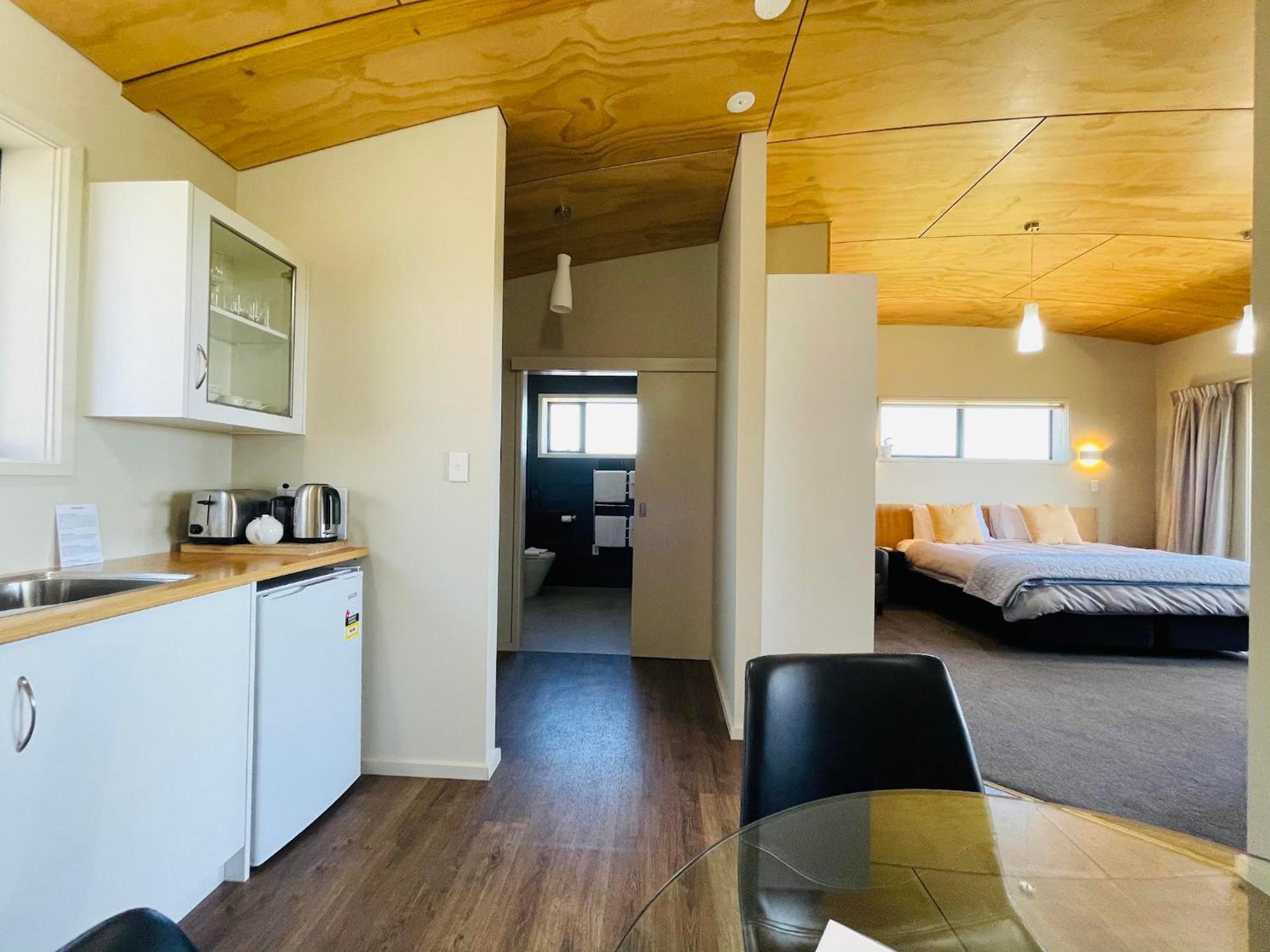 Chalets At Okurukuru New Plymouth Exterior photo